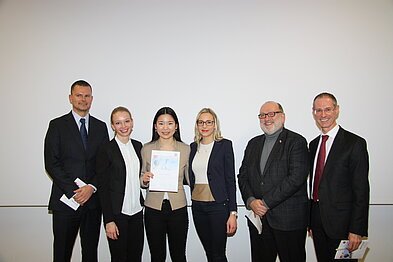 Schauplatz Schwurgerichtssaal, Oberlandesgericht Innsbruck: am 19.01.2017 fand dort das Vorrundenfinale des Moot Court aus Zivilrecht statt.